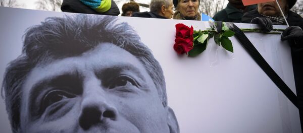 Marcha fúnebre em memória do político de oposição Nemtsov - Sputnik Brasil