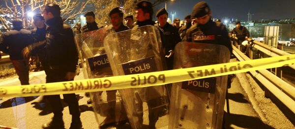 Polícia turca interdita área da explosão em Bayrampaşa, Istambul - Sputnik Brasil