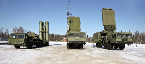 An S-400 surface-to-air missile [SAM] system - Sputnik Brasil