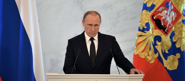 Vladimir Putin durante Mensagem à Assembleia Federal em 3 de dezebro de 2015 - Sputnik Brasil