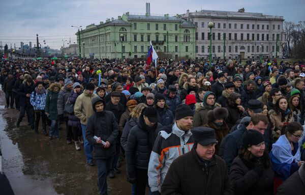 Marcha fúnebre em memória do político de oposição Nemtsov - Sputnik Brasil