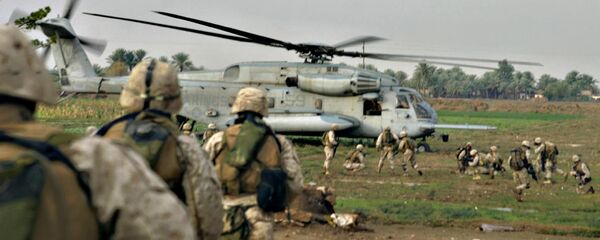 Fuzileiros navais norte-americanos em al-Qaim, perto da fronteira síria, oeste do Iraque - Sputnik Brasil