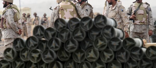 Soldados sauditas no sudoeste da Arábia Saudita, 13 de abril de 2015 - Sputnik Brasil