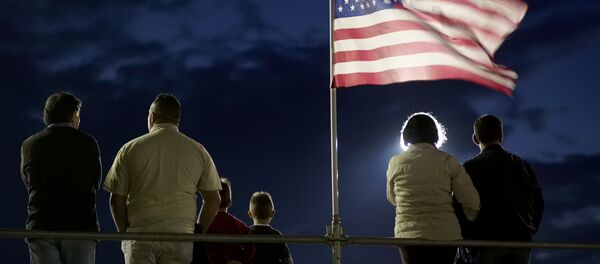 Espectadores do Team Penning Masseria Cup nos arredores de Notaresco, região central da Itália, em 20 de junho, 2015 - Sputnik Brasil