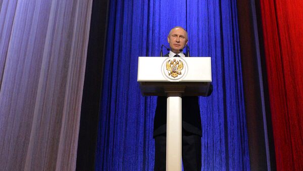 Vladimir Putin no Kremlin, durante um evento solene dedicado ao Dia dos Organismos de Segurança da Rússia - Sputnik Brasil