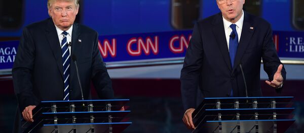 Candidatos à presidência norte-americana do Partido Republicano, Donald Trump e Jeb Bush, debates presidenciais, Califórnia, EUA, 16 de setembro de 2015 Candidatos à presidência norte-americana do Partido Republicano, Donald Trump e Jeb Bush, debates presidenciais, Califórnia, EUA, 16 de setembro de 2015 - Sputnik Brasil