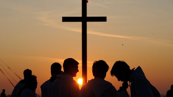Sacerdotes jovens da Igreja Católica estão à espera do Papa Bento XVI, República Tcheca (foto de arquivo) - Sputnik Brasil