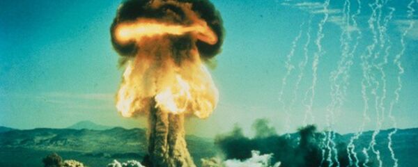 Nuvem após teste nuclear americano em 17 de janeiro de 1962 - Sputnik Brasil