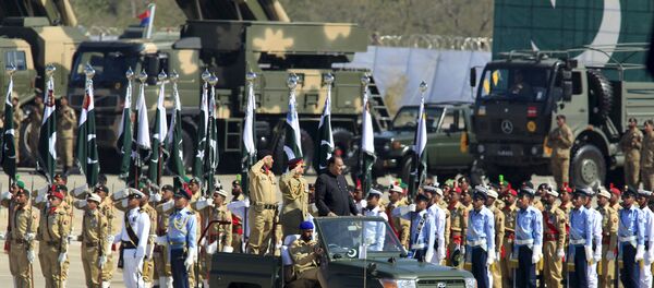 Parada Militar em Islamabad, em 23 de março de 2015 Parada Militar em Islamabad, em 23 de março de 2015 - Sputnik Brasil