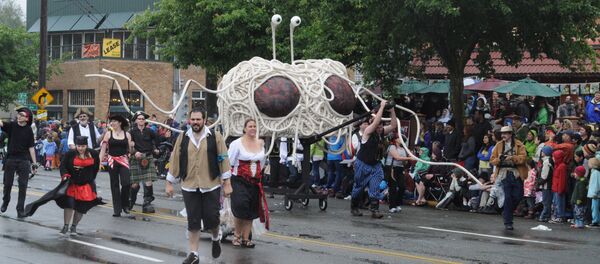 Uma manifestação dos adeptos do pastafarianismo em 2011. - Sputnik Brasil