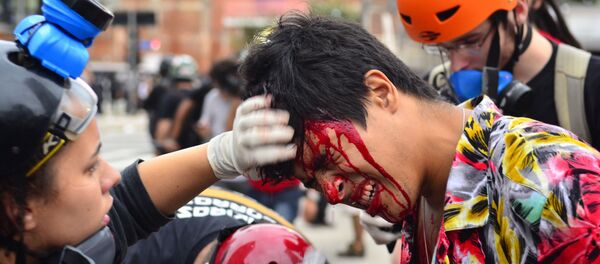 Grupo volta a protestar em São Paulo contra aumento de tarifas de transporte - Sputnik Brasil