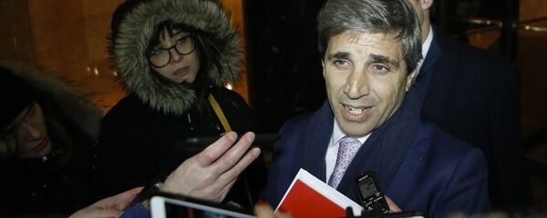 Luis Caputo saindo de 245 Park Avenue - Sputnik Brasil