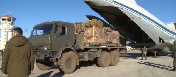 Preparativos da entrega dos primeiros lotes de ajuda humanitária russa na Síria - Sputnik Brasil
