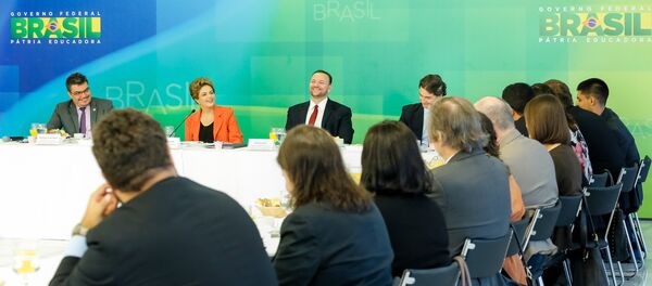 Dilma Rousseff durante café da manhã com jornalistas - Sputnik Brasil