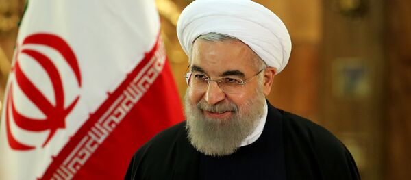Presidente iraniano, Hassan Rouhani, chega à conferência de imprensa, Teerã, Irã, 17 de janeiro de 2016 - Sputnik Brasil