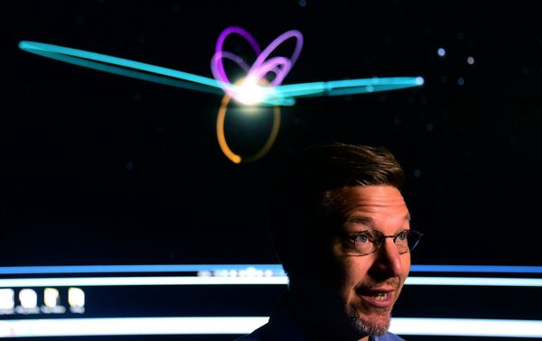 Michael Brown durante um briefing - Sputnik Brasil