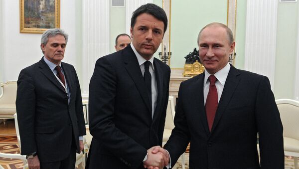 Vladimir Putin e Matteo Renzi em 5 de março em Moscou - Sputnik Brasil