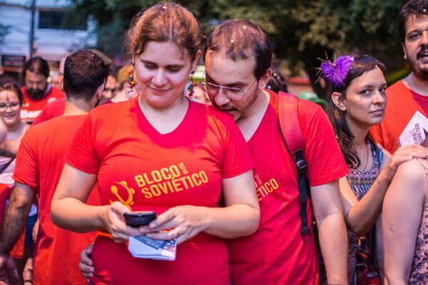 Bloco Soviético anima as ruas de São Paulo no fim de semana que antecede o Carnaval - Sputnik Brasil