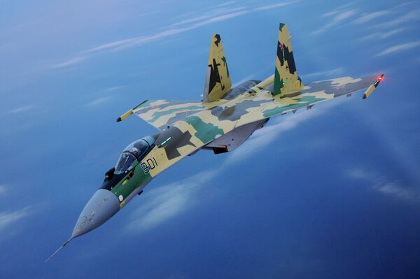 Caça polivalente russo Su-35S - Sputnik Brasil