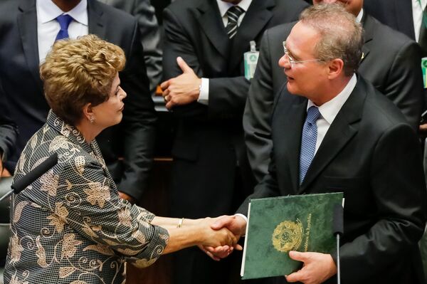 Segundo Calheiros, Dilma demonstrou ao Congresso que busca o diálogo e procura soluções - Sputnik Brasil