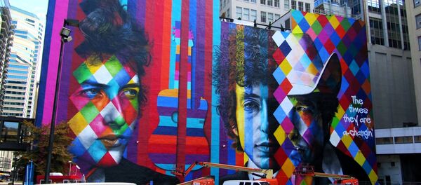 Retrato de Bob Dylan feito pelo artista brasileiro Eduardo Kobra em Minneapolis, estado de Minnesota, EUA - Sputnik Brasil
