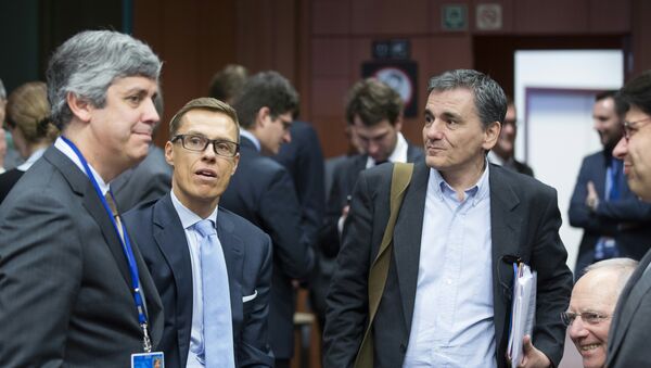 Da esquerda à direita: os ministros das Finanças de Portugal, Mário Centeno, da Finlândia, Alexander Stubb, da Grécia, Euclid Tsakalotos, e da Alemanha, Wolfgang Schauble, no encontro das pastas na sede do Eurogrupo em 11 de fevereiro de 2016 - Sputnik Brasil
