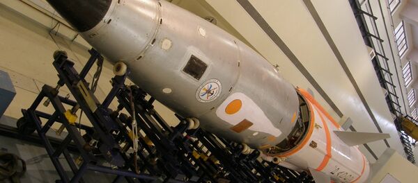 Míssil balístico terra-terra Prithvi das Forças Armadas da Índia Míssil balístico terra-terra Prithvi das Forças Armadas da Índia - Sputnik Brasil