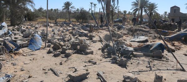 O local dos bombardeamentos americanos contra o Daesh em Sabratha, Líbia, 19 de fevereiro - Sputnik Brasil