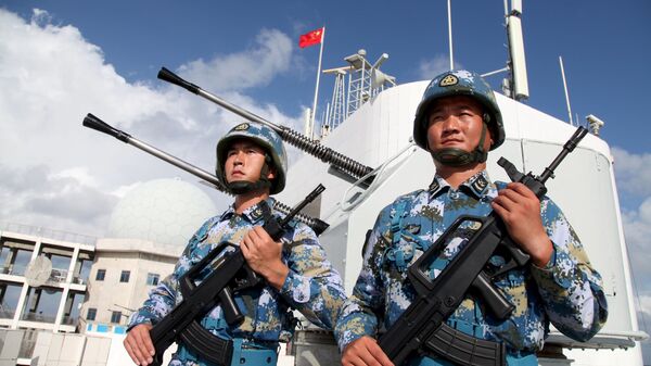 Soldados do Exército de Libertação do Povo da China nas ilhas Nansha (Spratly), no mar do Sul da China (imagem de arquivo) - Sputnik Brasil