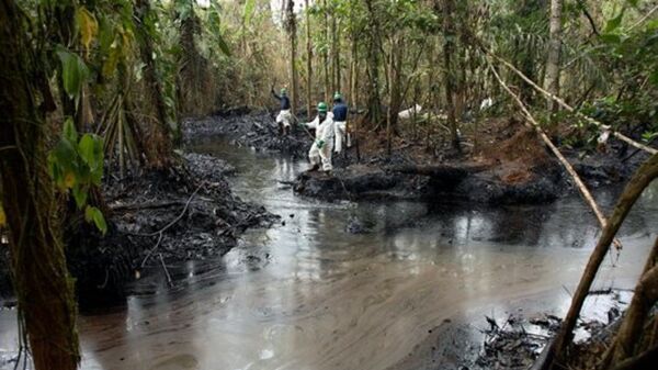 Vazamento de petróleo na Amazônia - Sputnik Brasil