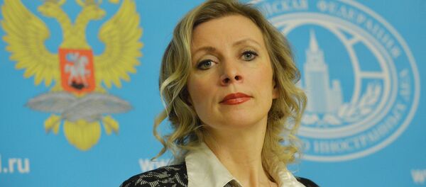 Representante oficial do Ministério das Relações Exteriores russo, Maria Zakharova, durante a entrevista coletiva semanal, Moscou, Rússia, 2 de março de 2016 Representante oficial do Ministério das Relações Exteriores russo, Maria Zakharova, durante a entrevista coletiva semanal, Moscou, Rússia, 2 de março de 2016 - Sputnik Brasil