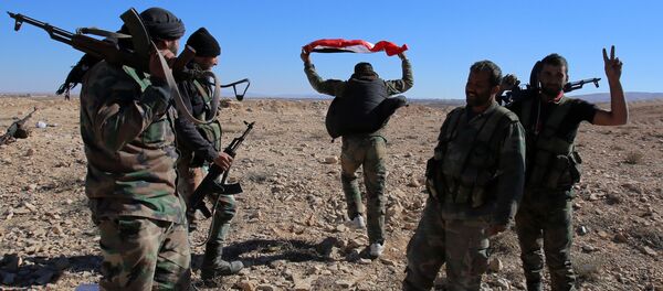 Soldados do Exército sírio na província de Homs, Síria - Sputnik Brasil