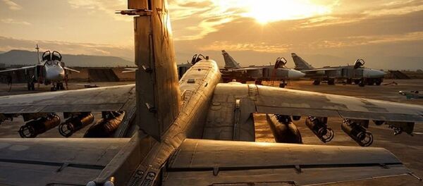 Dia-a-dia na Base Aérea da Rússia na Síria - Sputnik Brasil