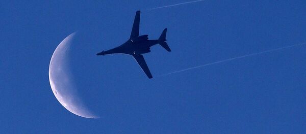 Bombardeiro B1 da Força Aérea dos EUA - Sputnik Brasil