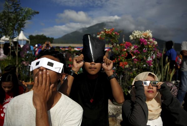 Primeiro eclipse solar de 2016 - Sputnik Brasil