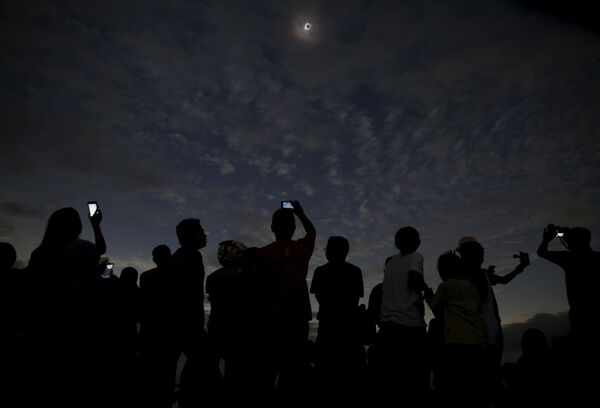 Primeiro eclipse solar de 2016 - Sputnik Brasil