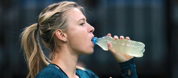 Maria Sharapova durante preparação para Copa da Federação 2015 - Sputnik Brasil