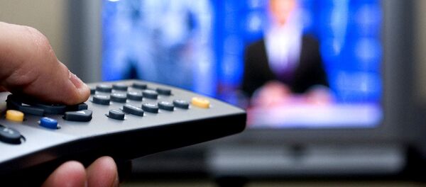 TV e controle remoto - Sputnik Brasil