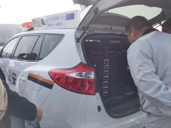 Veículo policial chinês capaz de escanear retratos  - Sputnik Brasil