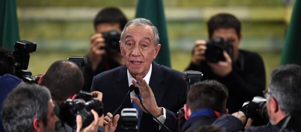 Marcelo Rebelo de Sousa fala com jornalistas logo depois das eleições, em 24 de janeiro - Sputnik Brasil