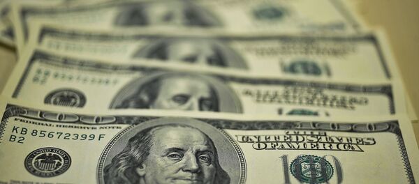 Cédulas de dólar - Sputnik Brasil