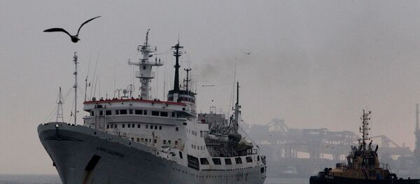 Navio de pesquisa russo Admiral Vladimirsky no porto de Vladivostok, Rússia (foto de arquivo) - Sputnik Brasil