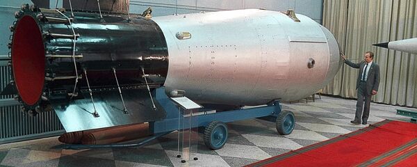 A bomba termonuclear é exibida no museu de armas nucleares no Centro Russo Nuclear Federal na região de Nizhny Novgorod - Sputnik Brasil