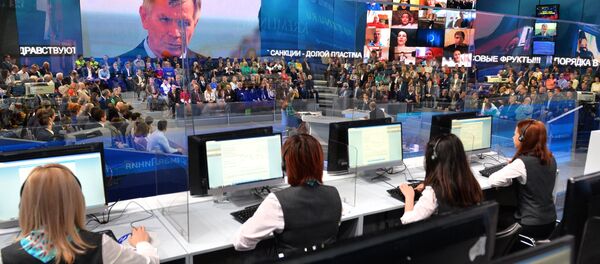 A Linha Dereta com o Presidente Vladimir Putin - Sputnik Brasil