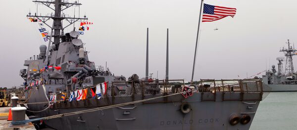 Destróier norte-americano USS Donald Cook no porto de Rota, Espanha, fevereiro de 2014 (foto de arquivo) - Sputnik Brasil