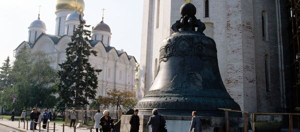 O monumento do século 18 Tsar Kolokol (Rei dos sinos) - Sputnik Brasil