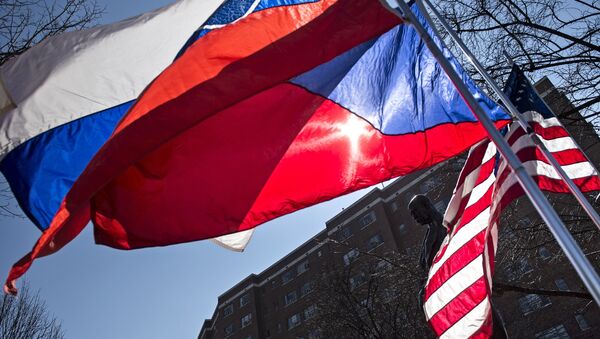 Bandeiras da Republica Tcheca, Eslováquia e os EUA - Sputnik Brasil