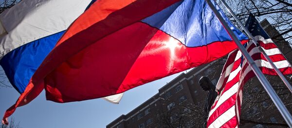 Bandeiras da Republica Tcheca, Eslováquia e os EUA - Sputnik Brasil