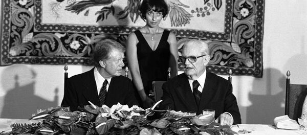 Esta foto de arquivo mostra um encontro entre o presidente dos EUA, Jimmy Carter, e o presidente do Brasil, Ernesto Geisel, durante uma recepção em 29 de março de 1978 - Sputnik Brasil