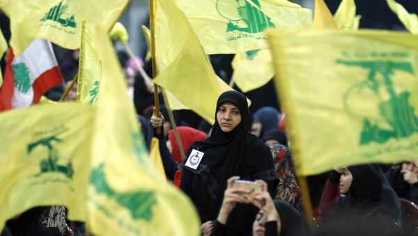 Membros do movimento Hezbollah - Sputnik Brasil